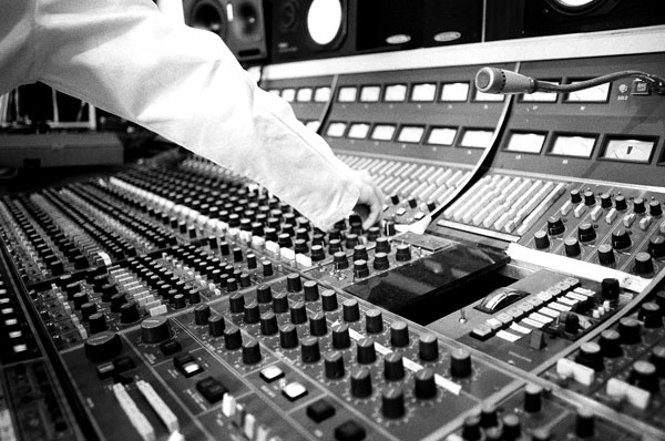Neve 8058