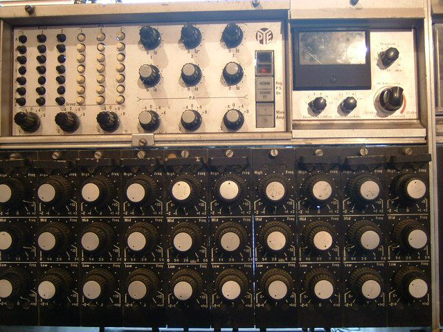 PYEconsole3