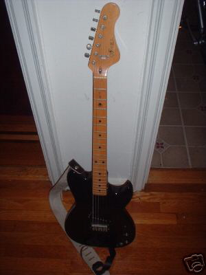 G&L_SC1black_pic1