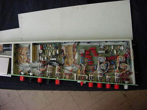Deccainside2